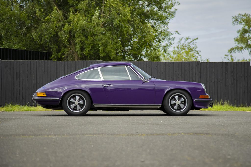 PORSCHE_911_2.4E_PURPLE_2