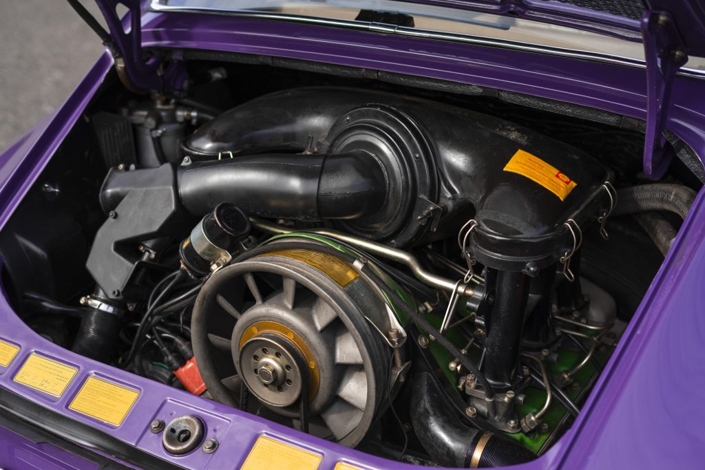 PORSCHE_911_2.4E_PURPLE_36