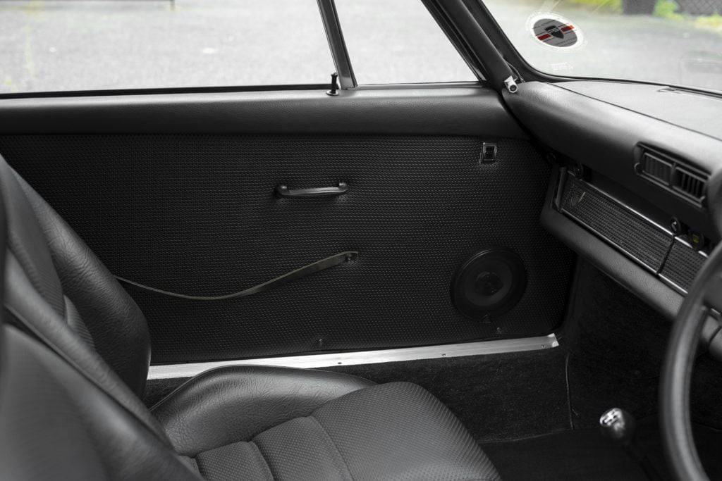 PORSCHE_PS_CLASSIC_TOURING_1.5_GREY_13