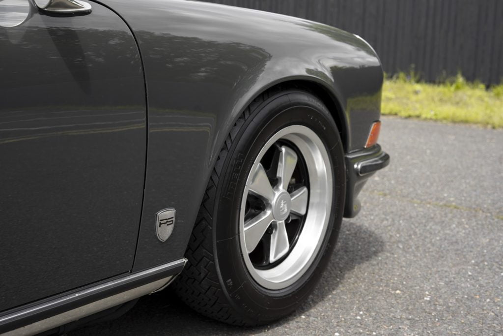 PORSCHE_PS_CLASSIC_TOURING_1.5_GREY_24