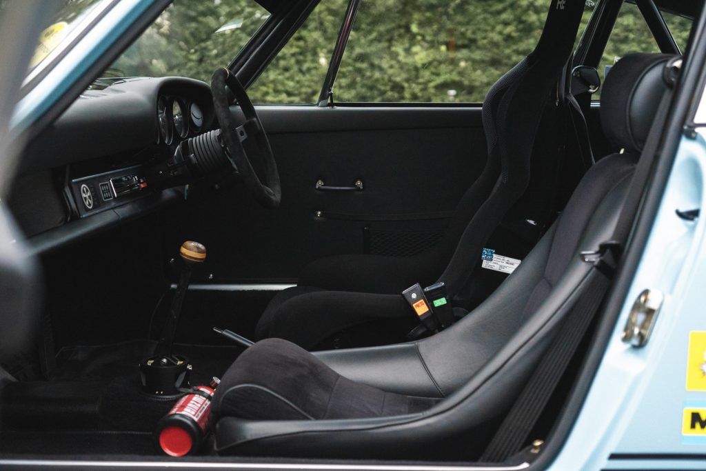 PORSCHE_911_3.0ST_BLUE_17